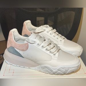 Alexander McQueen court trainer
